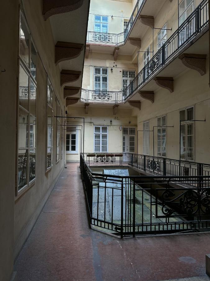 Old Town Apart Daire Budapeşte Dış mekan fotoğraf